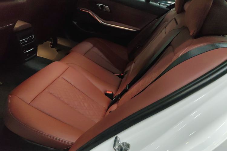 Used BMW i3 2023 eDrive 40 L Midnight Edition Left Rear Seat