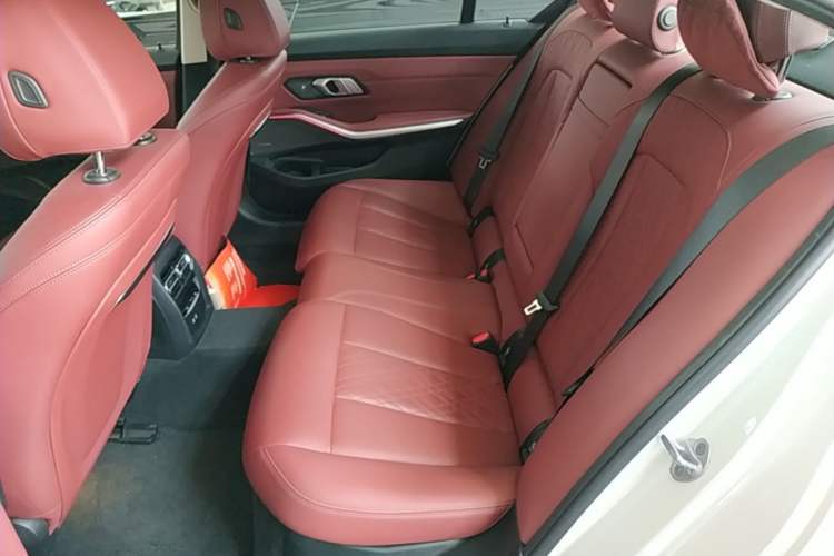 Used BMW i3 2023 eDrive 40 L Midnight Edition Left Rear Seat