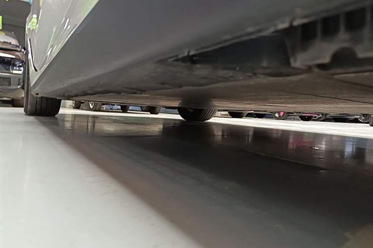 Used BMW i3 2023 eDrive 40 L Midnight Edition Left Side Sill