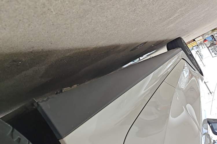 Used BMW i3 2023 eDrive 40 L Midnight Edition Left Side Sill