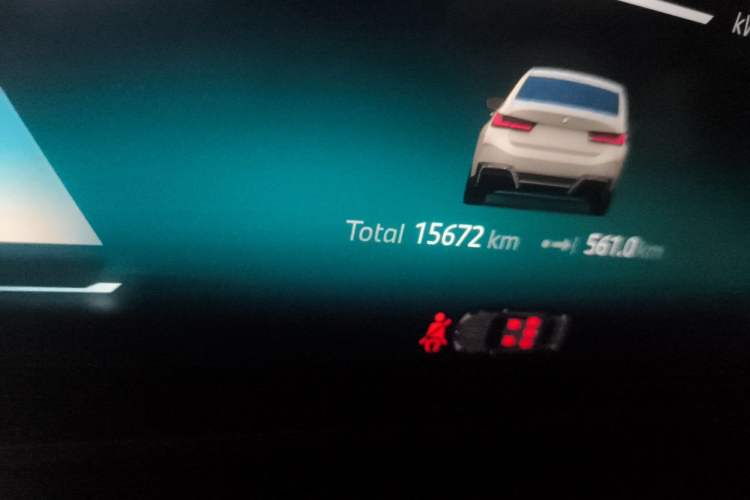 Used BMW i3 2023 eDrive 40 L Midnight Edition Odometer Close Up