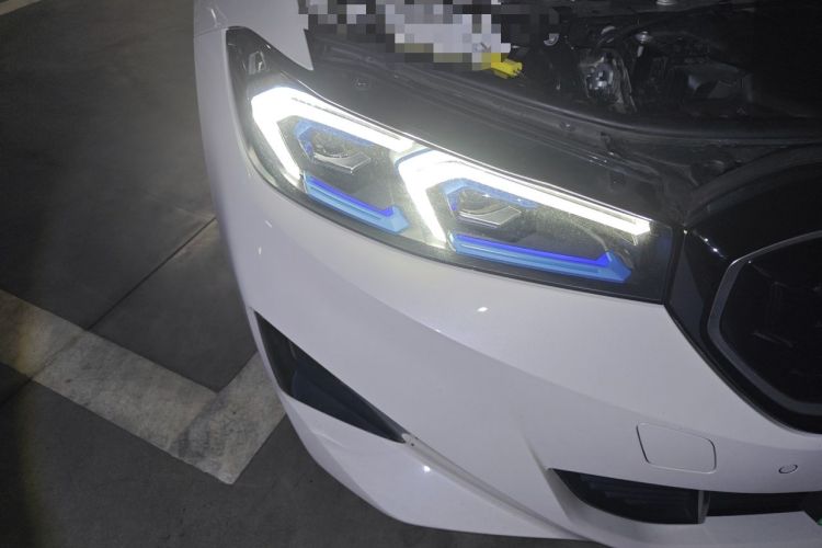 Used BMW i3 2023 eDrive 40 L Midnight Edition Right Front Headlight