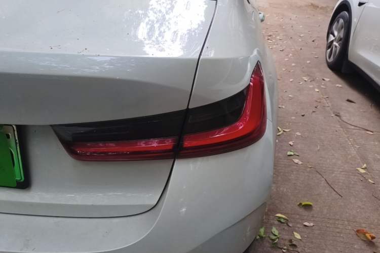 Used BMW i3 2023 eDrive 40 L Midnight Edition Right Rear Taillight