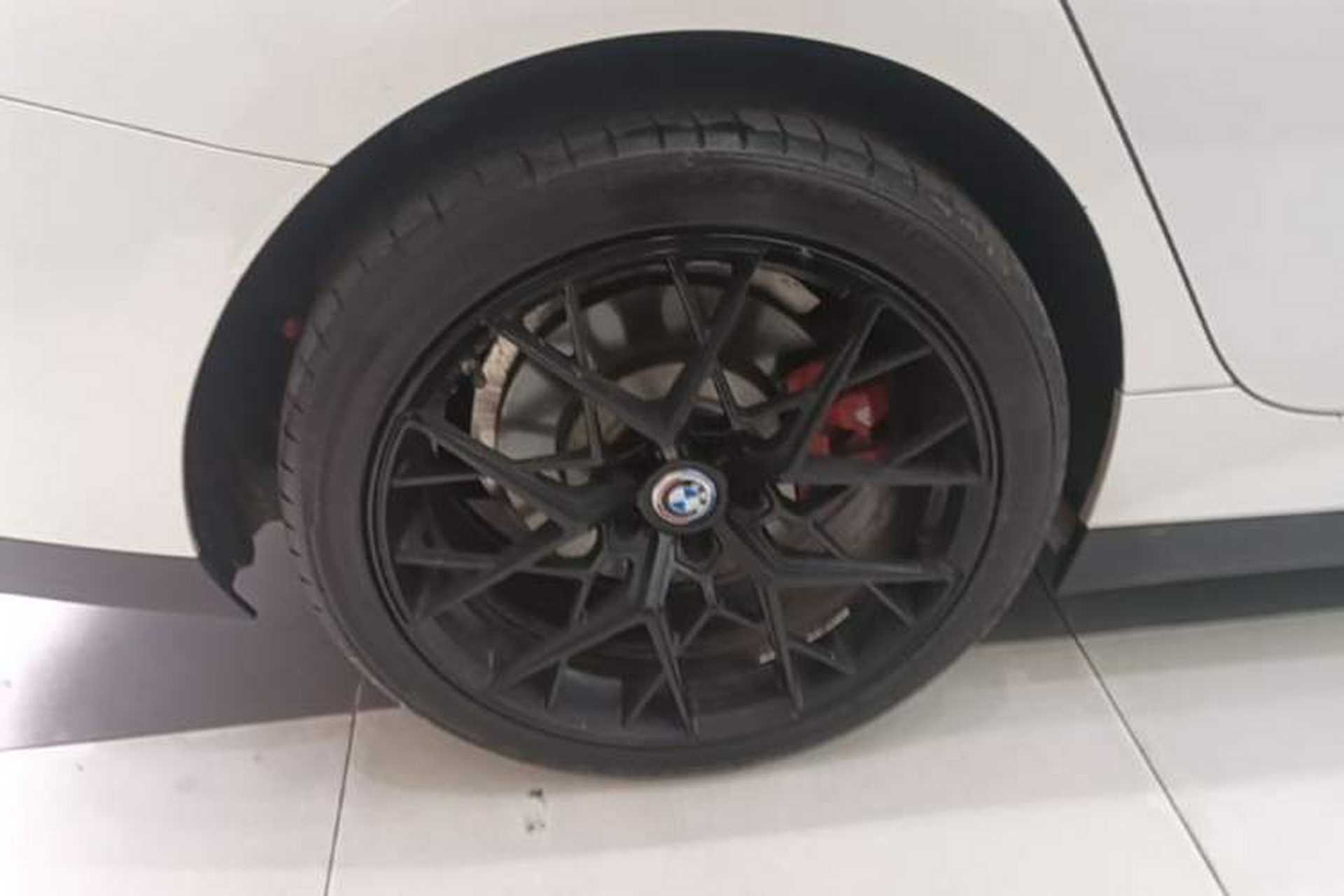 Used BMW i3 2023 eDrive 40 L Midnight Sports Package Right Rear Wheel Hub
