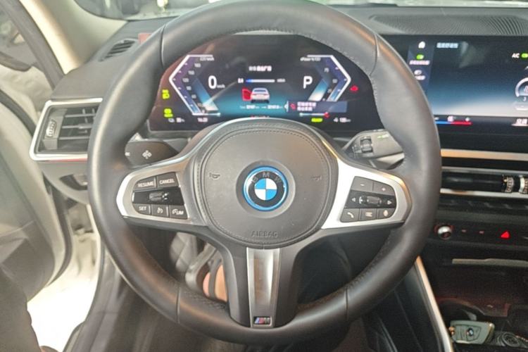 Used BMW i3 2023 eDrive 40 L Midnight Sports Package Steering Wheel
