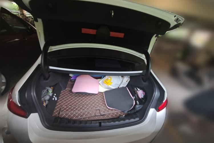 Used BMW i3 2023 eDrive 40 L Midnight Edition Trunk
