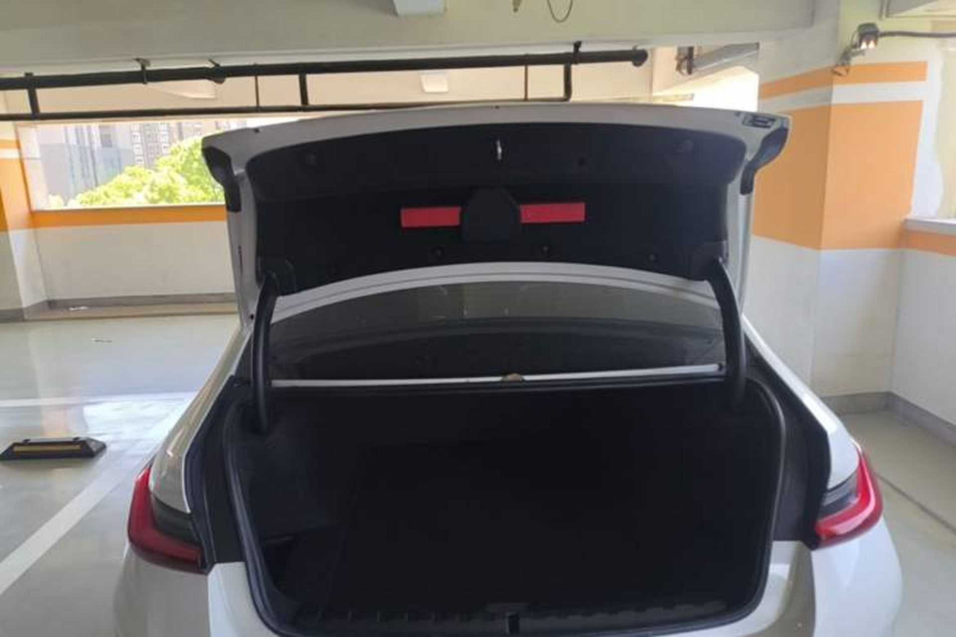 Used BMW i3 2023 eDrive 40 L Midnight Edition Trunk