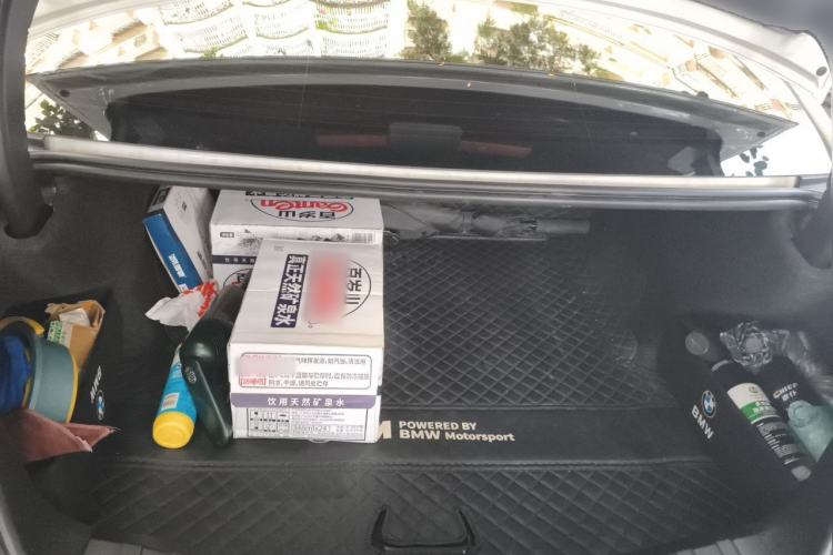 Used BMW i3 2023 eDrive 40 L Midnight Edition Trunk