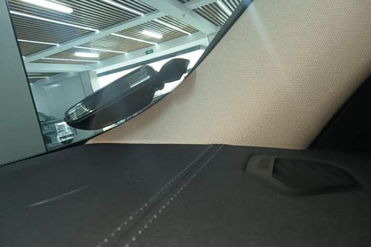 Used BMW i3 2023 eDrive 40 L Midnight Sports Package Vehicle Key