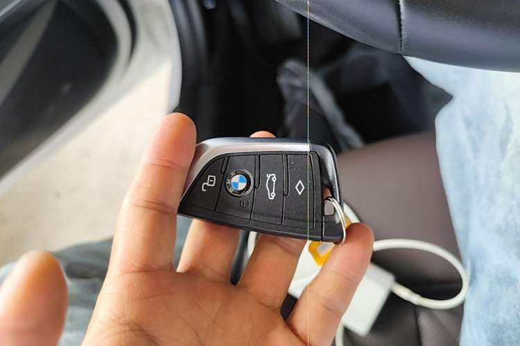 Used BMW i3 2023 eDrive 40 L Midnight Edition Vehicle Key
