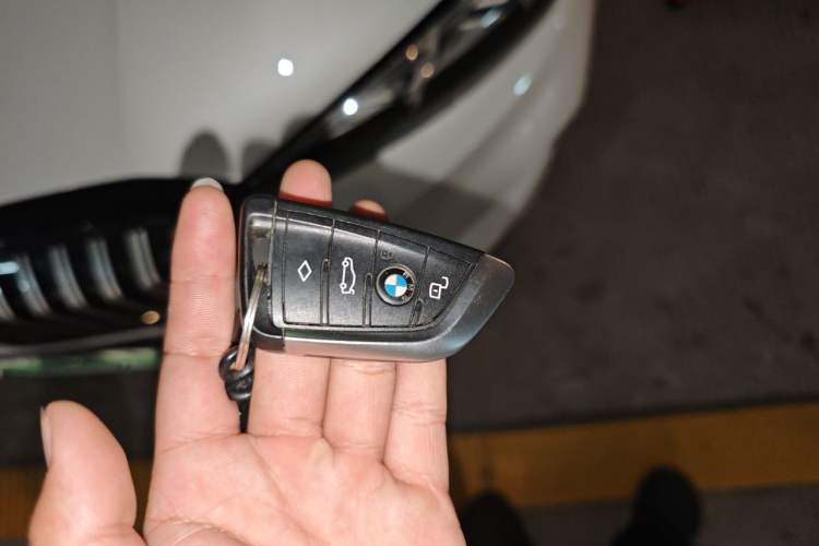 Used BMW i3 2023 eDrive 40 L Midnight Edition Vehicle Key