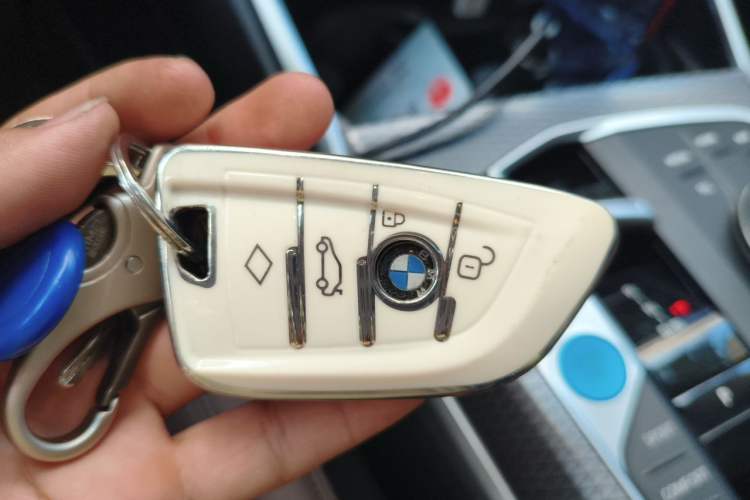 Used BMW i3 2023 eDrive 40 L Midnight Edition Vehicle Key