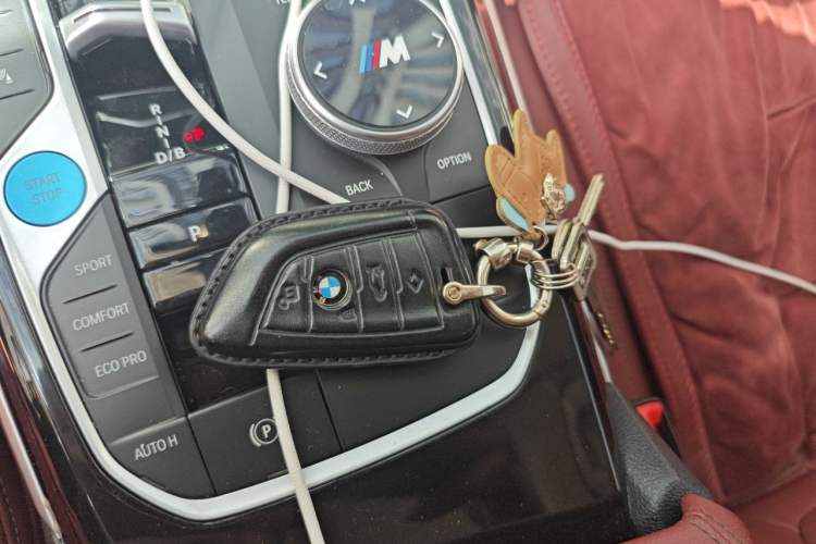 Used BMW i3 2023 eDrive 40 L Midnight Edition Vehicle Key