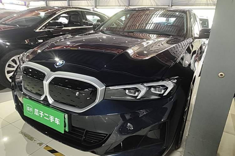 Used BMW i3 2024 eDrive 35 L Guazi used car, China used car export, Used car for sale, Used cars, Cheapest cars for sale