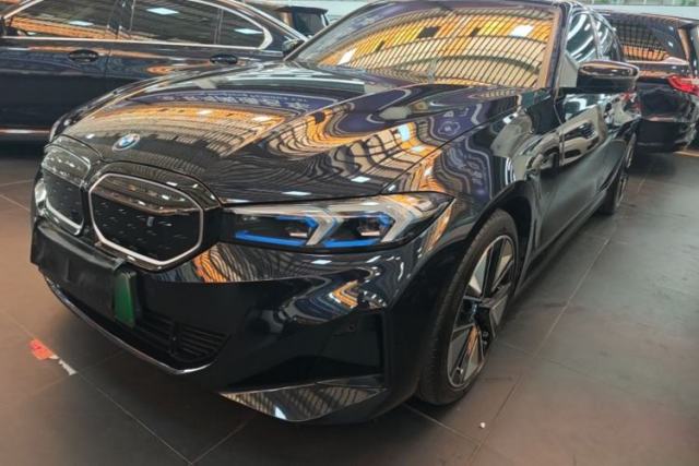 Used BMW i3 2024 eDrive 40 L Midnight Sports Package