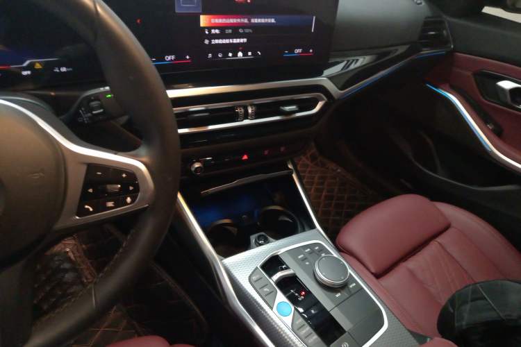 Used BMW i3 2024 eDrive 40 L Midnight Edition Audio And AC Panel