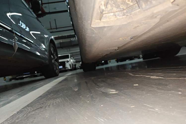 Used BMW i3 2024 eDrive 40 L Midnight Edition Chassis Rear Left