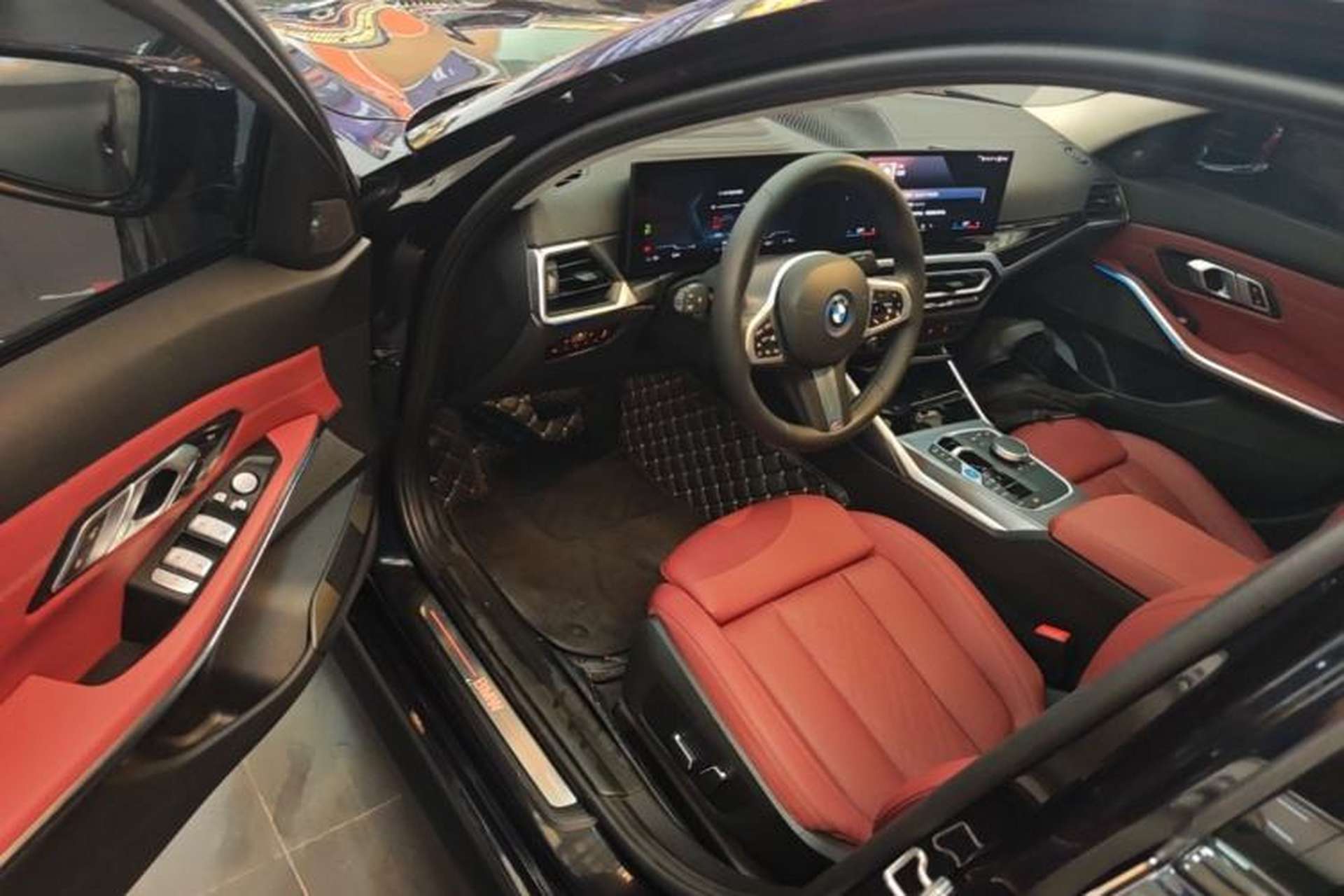 Used BMW i3 2024 eDrive 40 L Midnight Sports Package Driver Seat