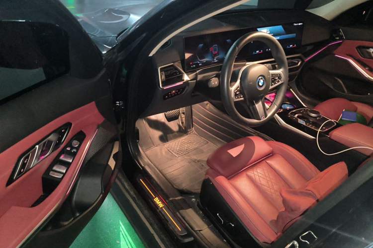 Used BMW i3 2024 eDrive 35 L Driver Seat