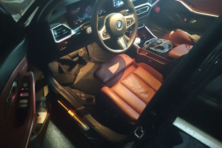 Used BMW i3 2024 eDrive 35 L Driver Seat