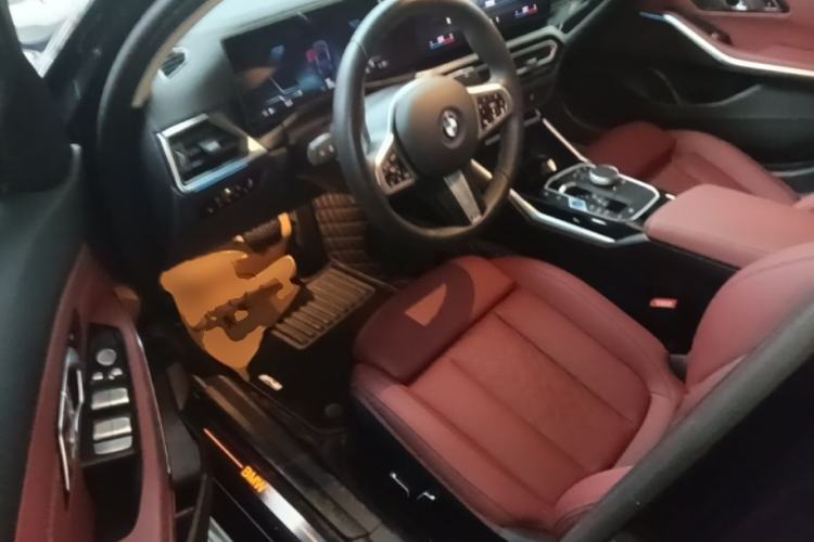 Used BMW i3 2024 eDrive 35 L Driver Seat