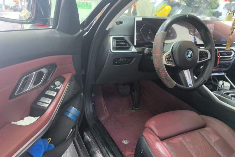 Used BMW i3 2024 eDrive 40 L Midnight Edition Driver Seat