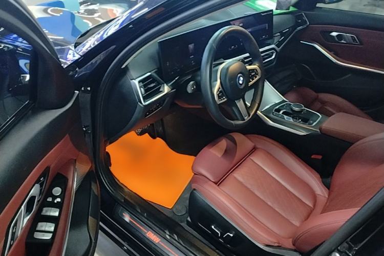Used BMW i3 2024 eDrive 40 L Midnight Edition Driver Seat
