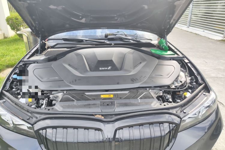 Used BMW i3 2024 eDrive 35 L Engine Bay