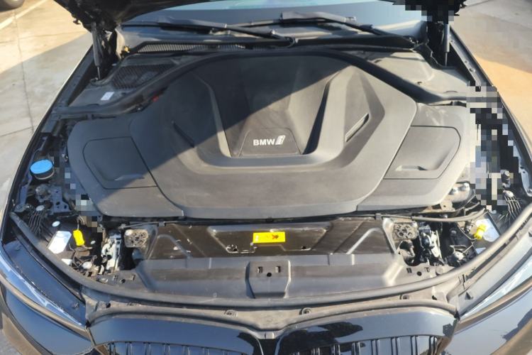 Used BMW i3 2024 eDrive 35 L Engine Bay