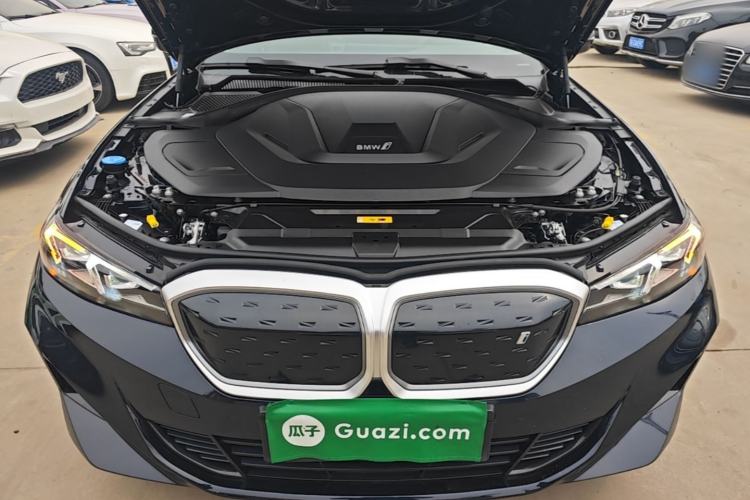 Used BMW i3 2024 eDrive 35 L Engine Bay