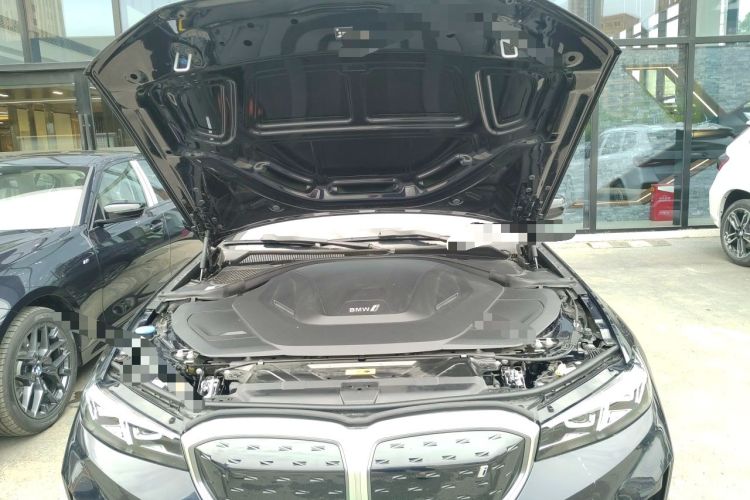 Used BMW i3 2024 eDrive 35 L Engine Bay