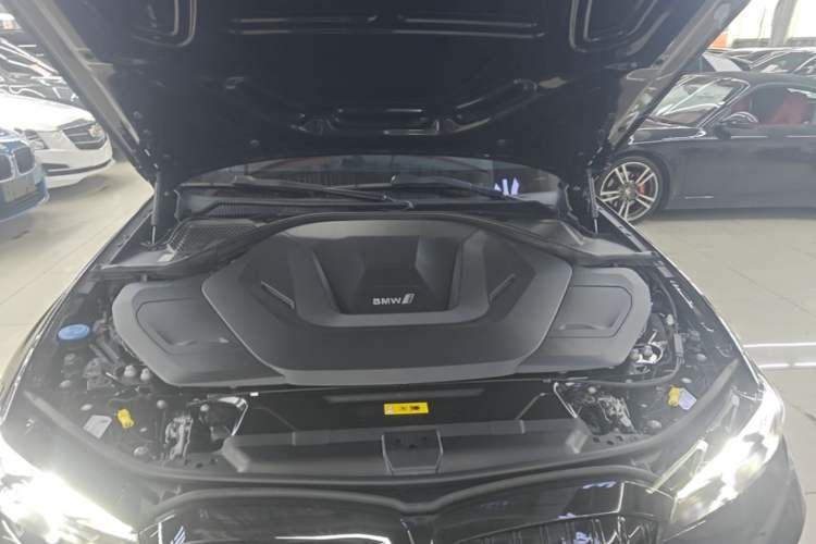 Used BMW i3 2024 eDrive 35 L Engine Bay