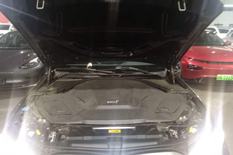 Used BMW i3 2024 eDrive 35 L Engine Bay