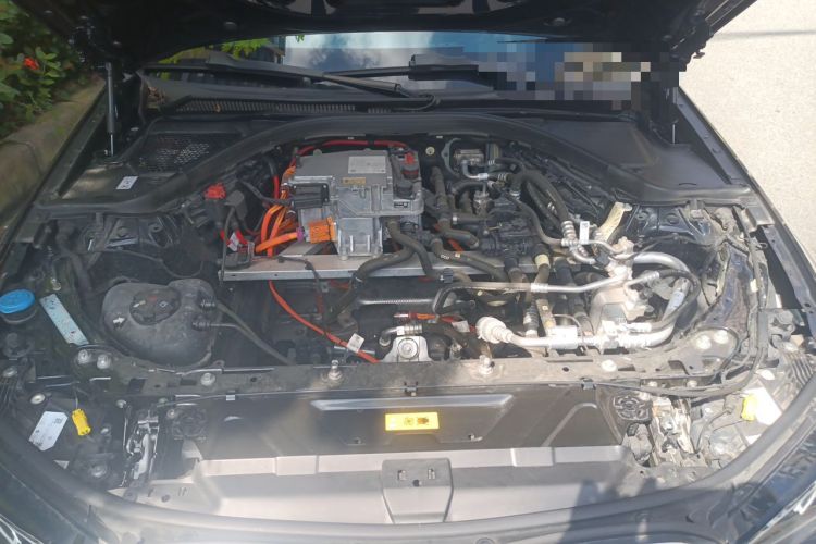 Used BMW i3 2024 eDrive 35 L Engine Bay