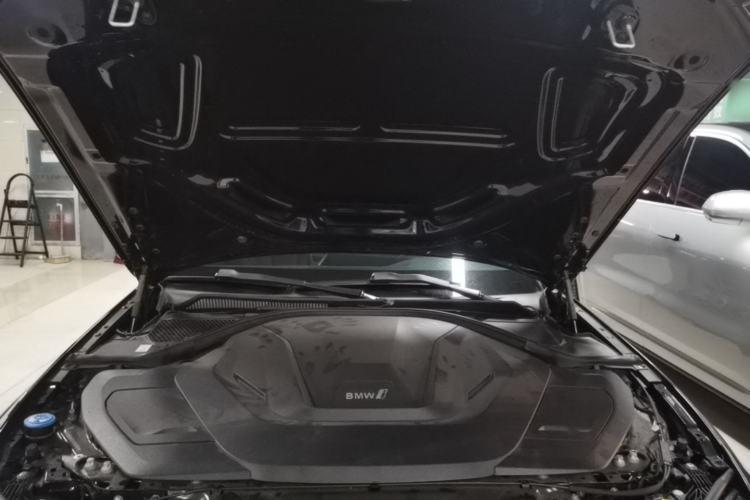 Used BMW i3 2024 eDrive 35 L Engine Bay