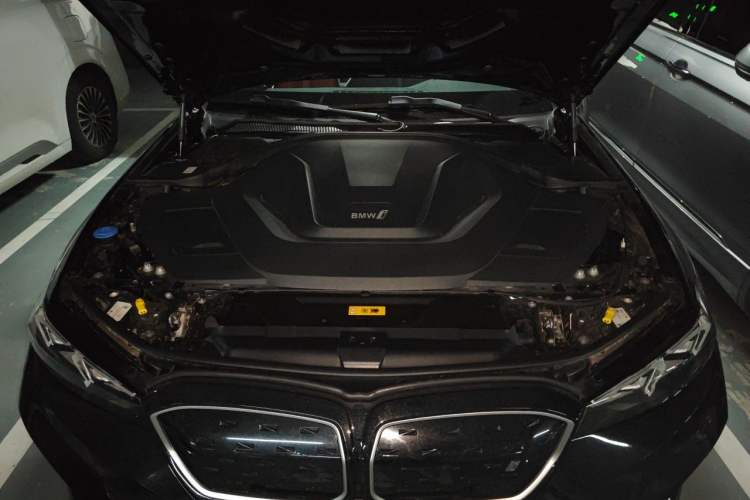 Used BMW i3 2024 eDrive 40 L Midnight Edition Engine Bay