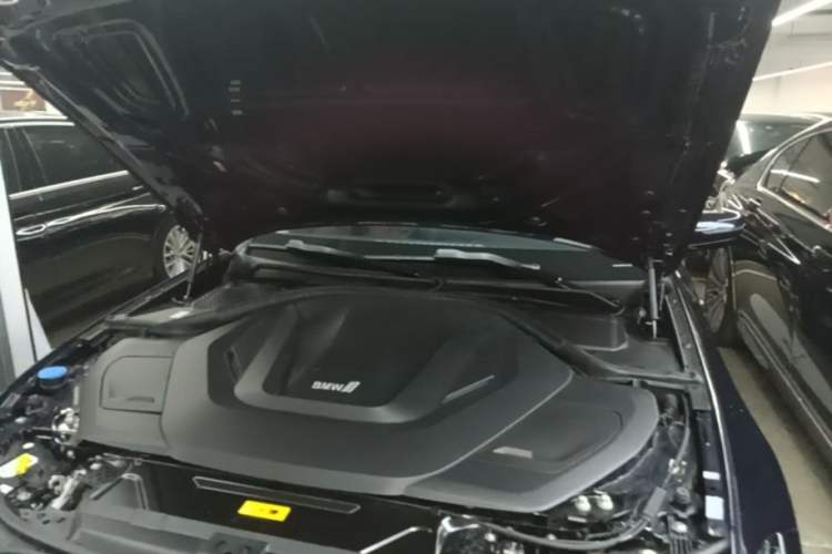 Used BMW i3 2024 eDrive 35 L Engine Bay