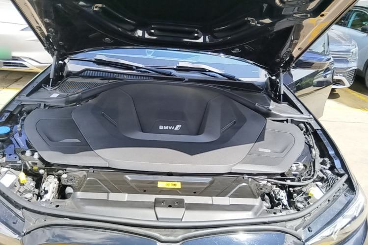Used BMW i3 2024 eDrive 35 L Engine Bay