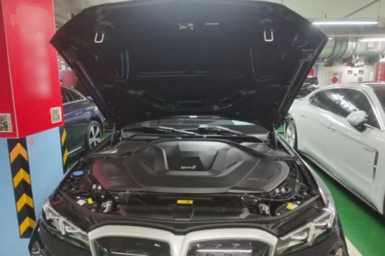 Used BMW i3 2024 eDrive 35 L Engine Bay