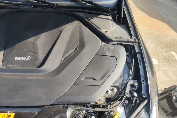 Used BMW i3 2024 eDrive 35 L Engine Bay Left