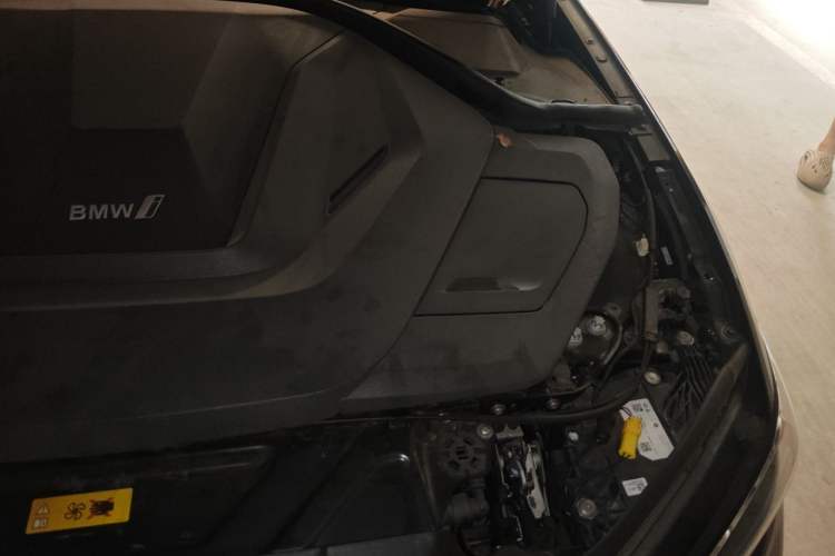Used BMW i3 2024 eDrive 35 L Engine Bay Left