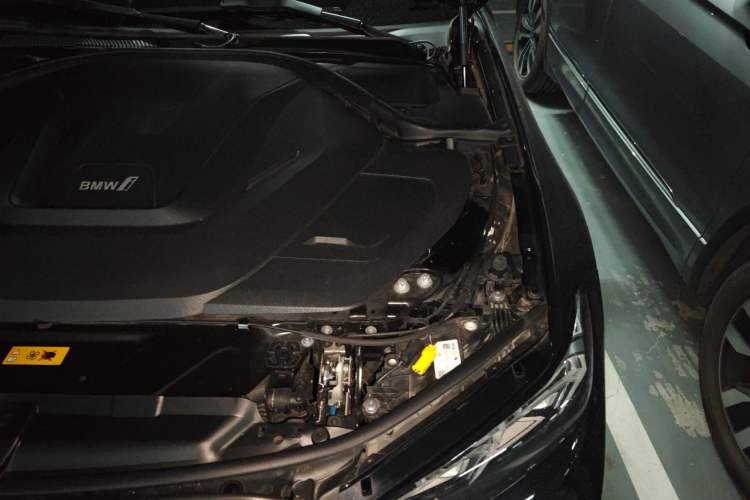 Used BMW i3 2024 eDrive 40 L Midnight Edition Engine Bay Left