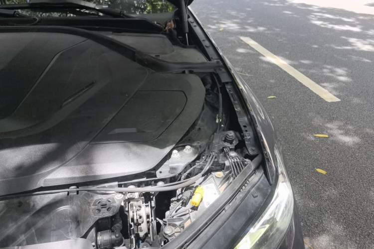 Used BMW i3 2024 eDrive 40 L Midnight Edition Engine Bay Left
