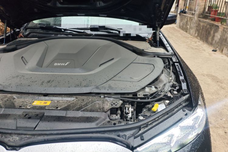 Used BMW i3 2024 eDrive 35 L Engine Bay Left