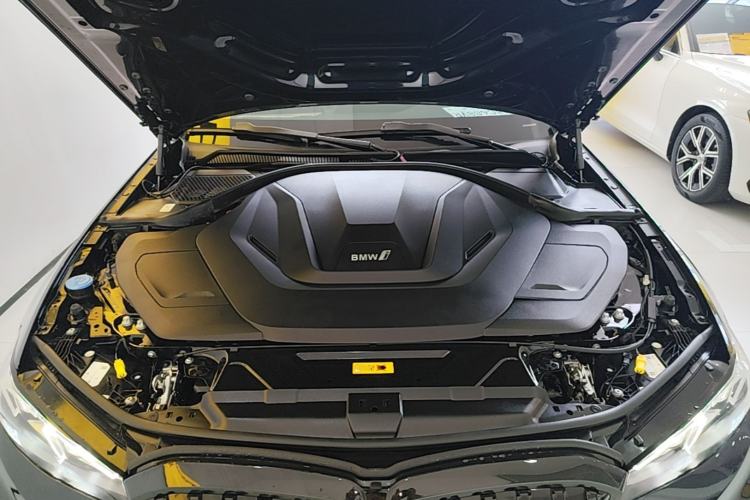 Used BMW i3 2024 eDrive 35 L Engine Bay