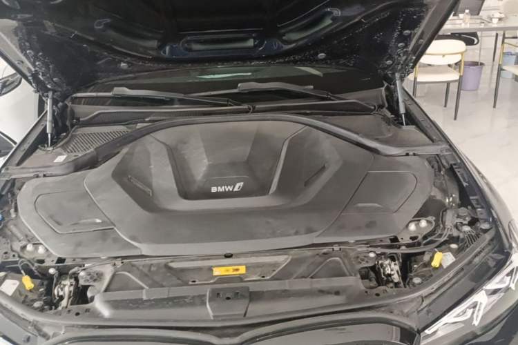 Used BMW i3 2024 eDrive 35 L Engine Bay