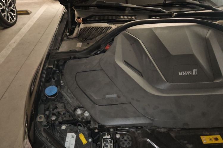Used BMW i3 2024 eDrive 35 L Engine Bay Right