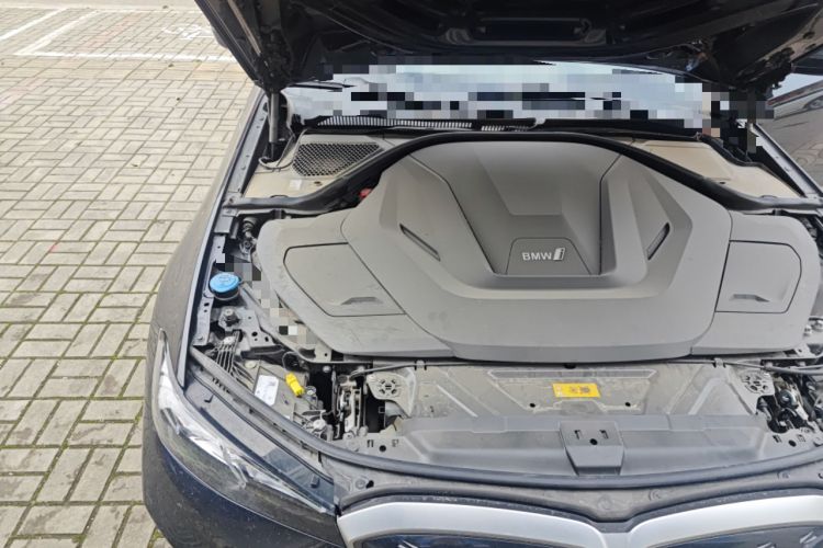 Used BMW i3 2024 eDrive 35 L Engine Bay Right