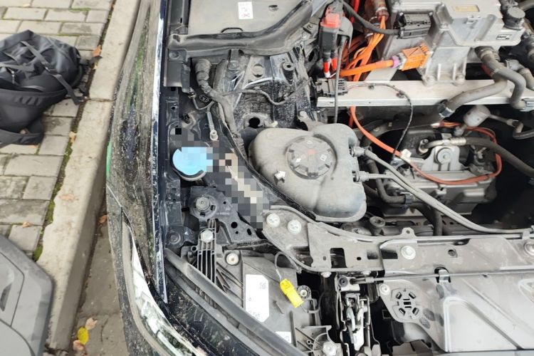 Used BMW i3 2024 eDrive 35 L Engine Bay Right
