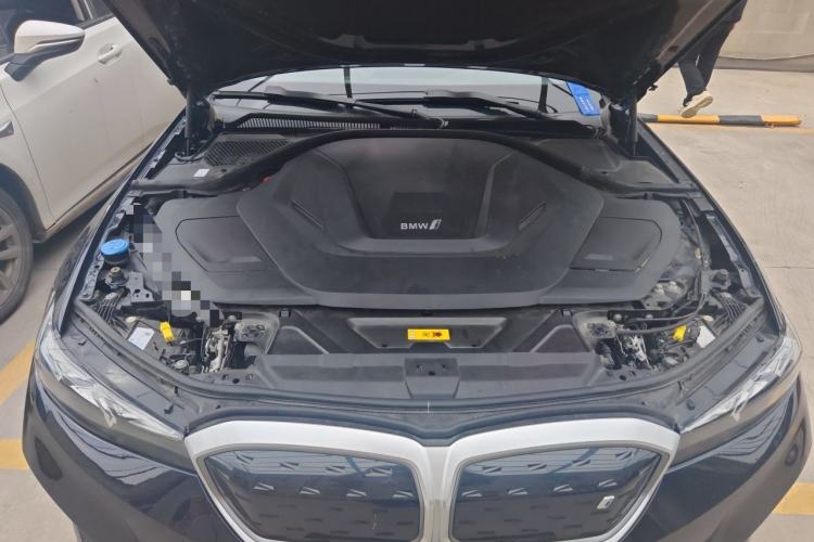 Used BMW i3 2024 eDrive 35 L Engine Bay